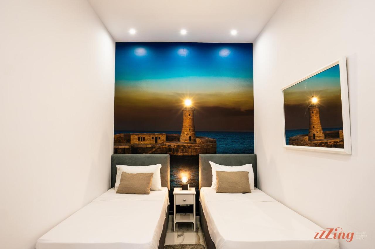 Stunning Holiday Villa With A Heated Jacuzzi Σεντ Πόλς Μπέι Εξωτερικό φωτογραφία