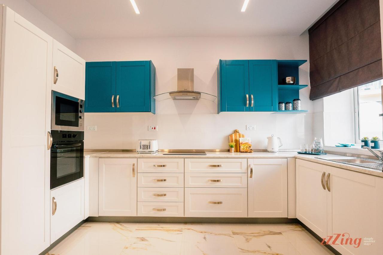 Stunning Holiday Villa With A Heated Jacuzzi Σεντ Πόλς Μπέι Εξωτερικό φωτογραφία