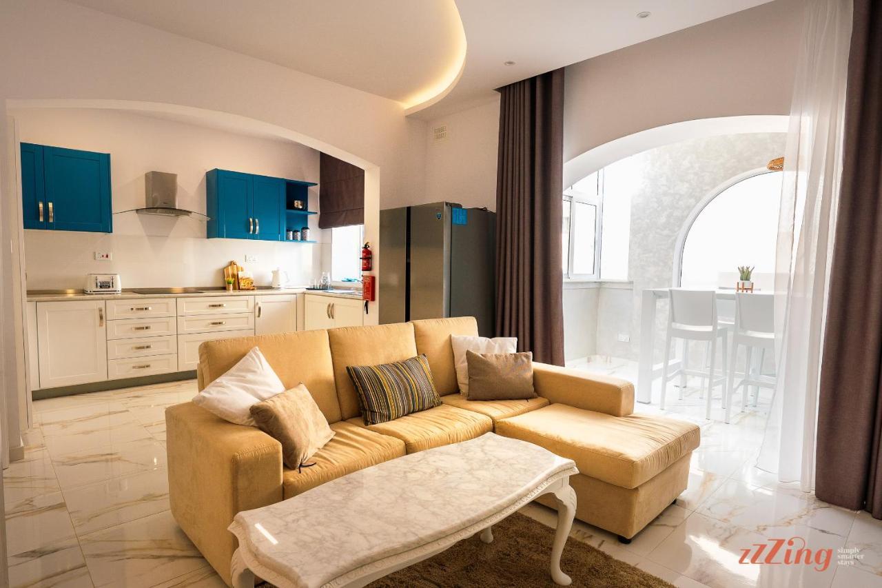 Stunning Holiday Villa With A Heated Jacuzzi Σεντ Πόλς Μπέι Εξωτερικό φωτογραφία